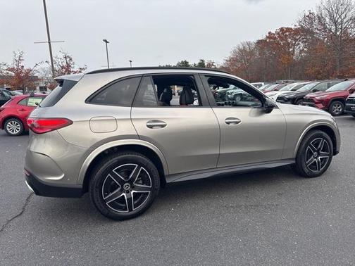 2024 Mercedes-Benz GLC 300 4MATIC