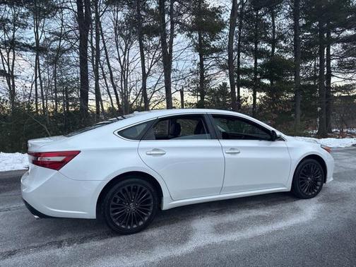 2017 Toyota Avalon Touring