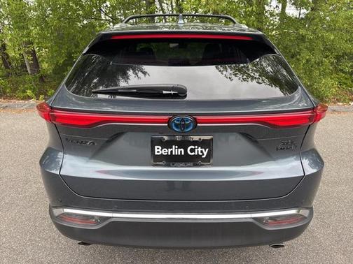 2021 Toyota Venza XLE