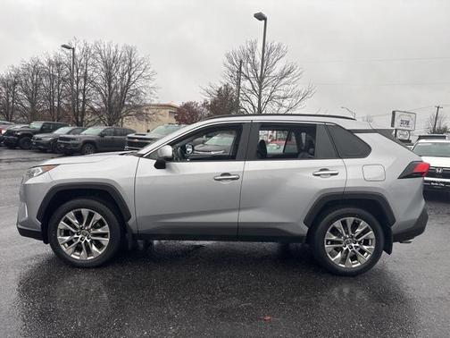 2019 Toyota RAV4 Limited