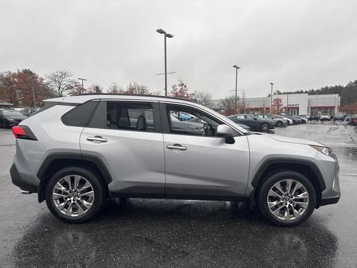2019 Toyota RAV4 Limited