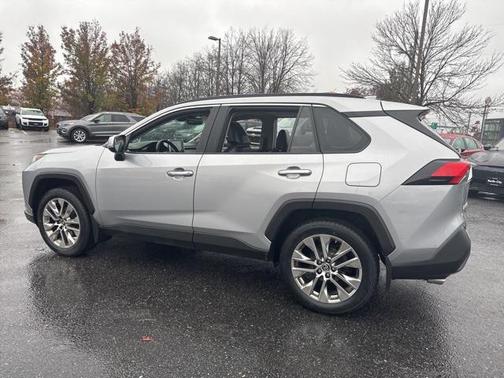 2019 Toyota RAV4 Limited