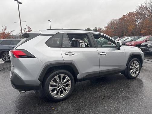 2019 Toyota RAV4 Limited