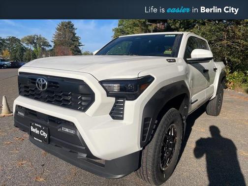 2025 Toyota Tacoma TRD Off Road