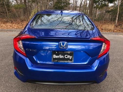 Photo 5 of 33 of 2017 Honda Civic EX-L