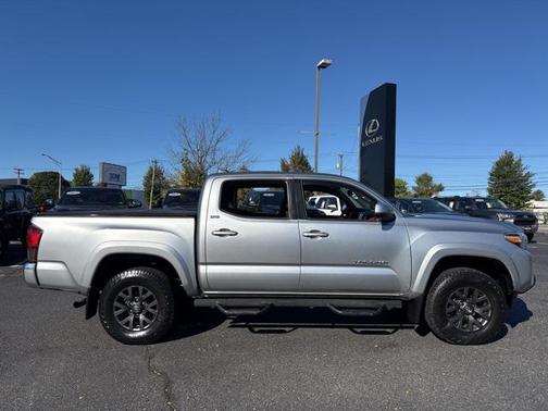 2022 Toyota Tacoma SR5