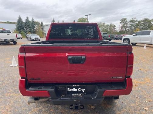 2025 Toyota Tacoma TRD Off Road