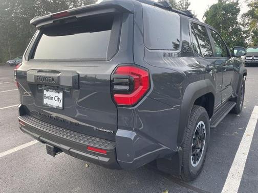 2025 Toyota 4Runner TRD Off Road