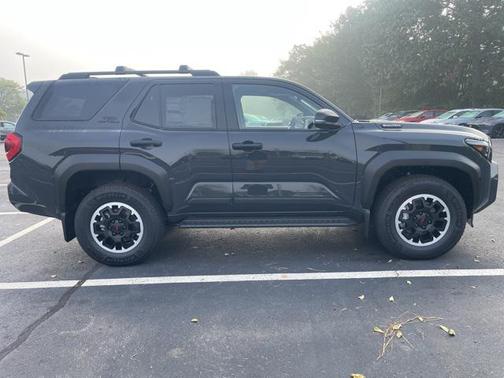 2025 Toyota 4Runner TRD Off Road