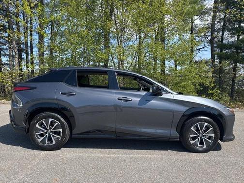 2025 Lexus RZ 450e Premium