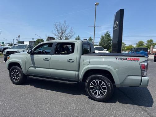 2023 Toyota Tacoma TRD Sport