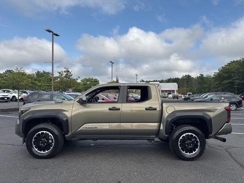 2024 Toyota Tacoma TRD Off Road