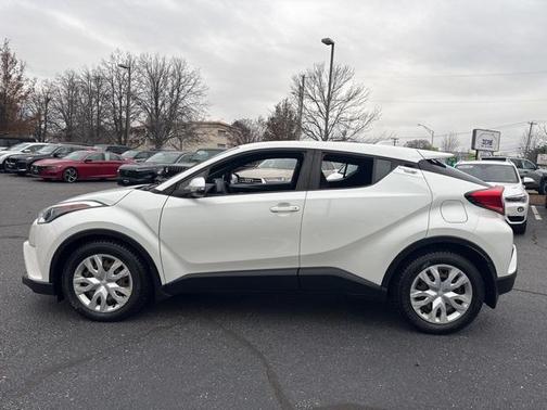 2019 Toyota C-HR LE