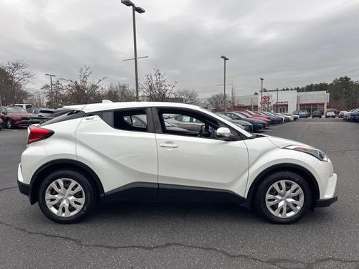 2019 Toyota C-HR LE