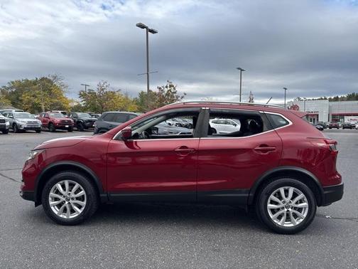 2020 Nissan Rogue Sport SV