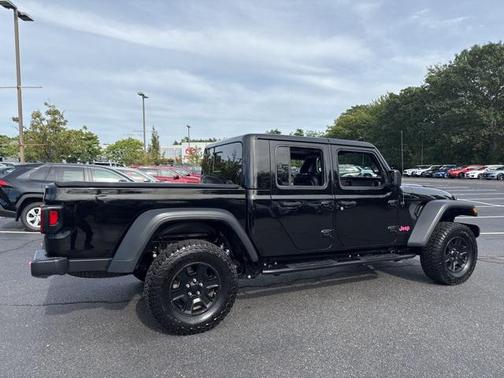 2023 Jeep Gladiator Mojave 4x4