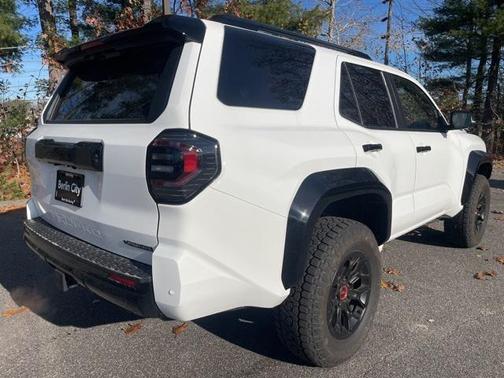 2025 Toyota 4Runner TRD Off Road