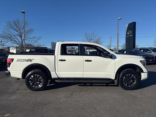 2023 Nissan Titan PRO-4X