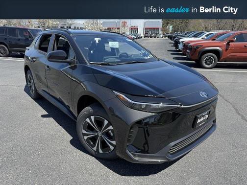 2025 Toyota bZ4X XLE