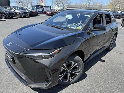 2025 Toyota bZ4X XLE