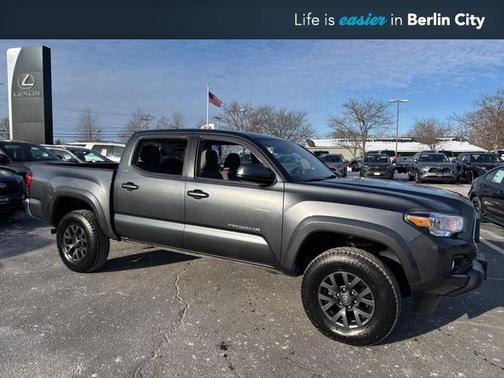 2023 Toyota Tacoma SR5