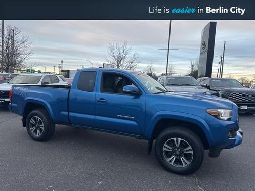2018 Toyota Tacoma TRD Sport