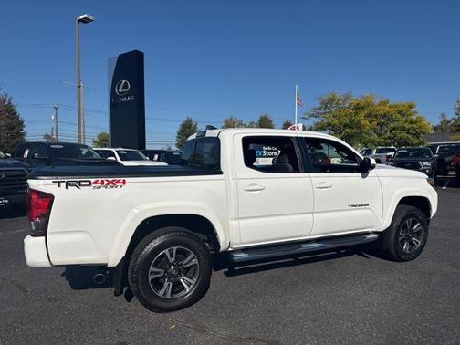 2018 Toyota Tacoma TRD Sport