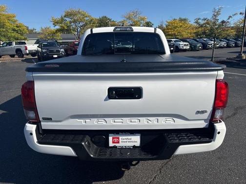 2018 Toyota Tacoma TRD Sport
