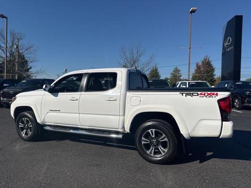 2018 Toyota Tacoma TRD Sport