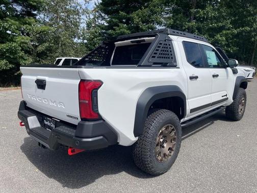 2025 Toyota Tacoma Hybrid Trailhunter