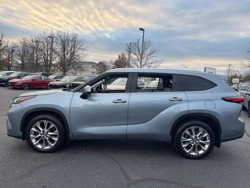 2023 Toyota Highlander Limited