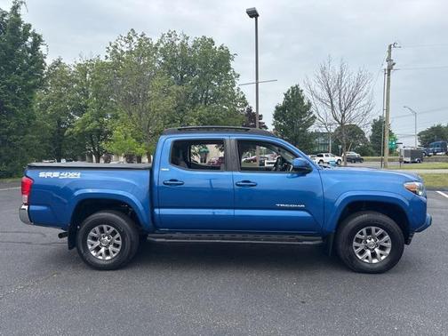 2017 Toyota Tacoma SR5