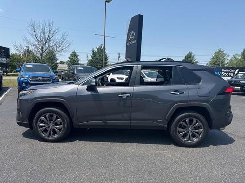 2022 Toyota RAV4 Hybrid Limited