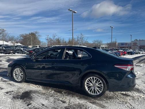 2020 Toyota Camry XLE