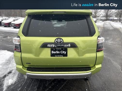 2023 Toyota 4Runner TRD Off Road