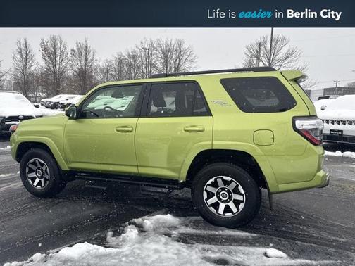 2023 Toyota 4Runner TRD Off Road