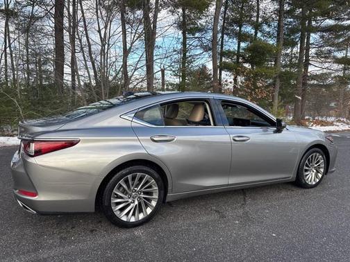 2019 Lexus ES 350 Luxury