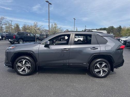 2023 Toyota RAV4 Prime SE
