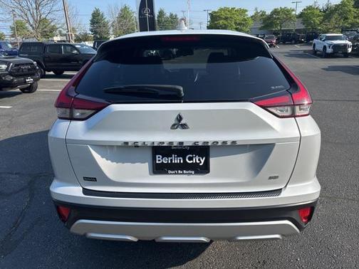 2023 Mitsubishi Eclipse Cross SE
