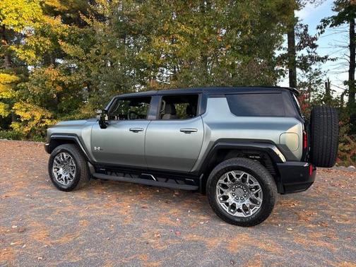2024 GMC HUMMER EV SUV 3X