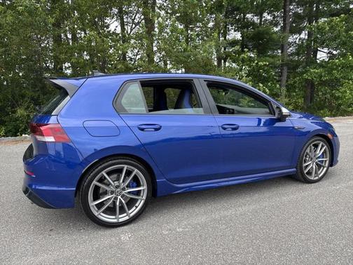 2024 Volkswagen Golf R 2.0T Manual