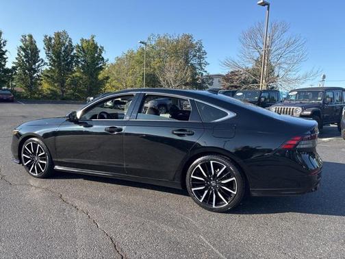 2023 Honda Accord Hybrid Touring