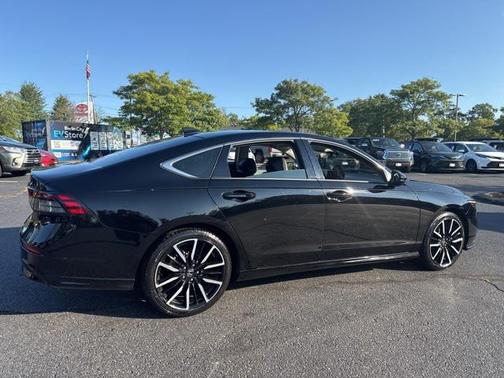 2023 Honda Accord Hybrid Touring