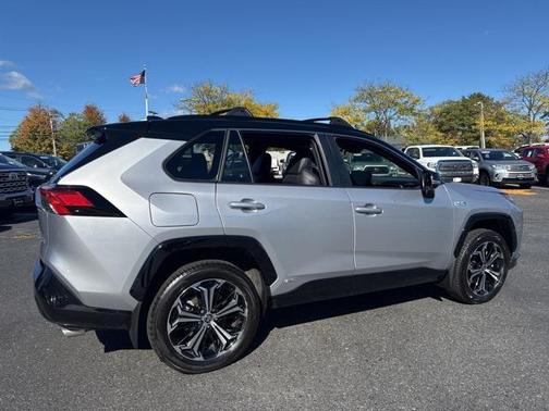 2024 Toyota RAV4 Prime XSE