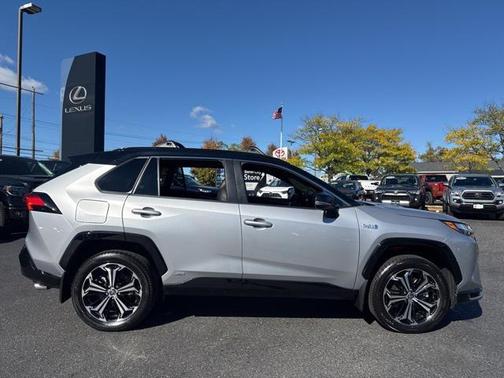 2024 Toyota RAV4 Prime XSE