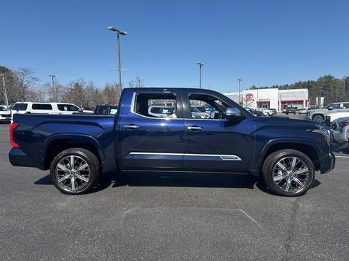2023 Toyota Tundra Hybrid Capstone