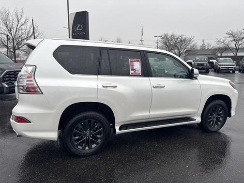 2023 Lexus GX 460 Premium