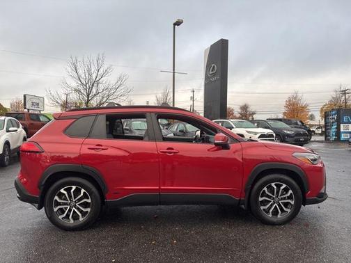 2023 Toyota Corolla Hybrid SE