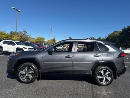2023 Toyota RAV4 Prime SE