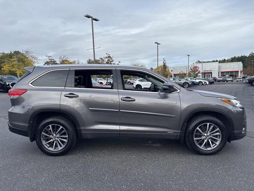 2018 Toyota Highlander Hybrid XLE